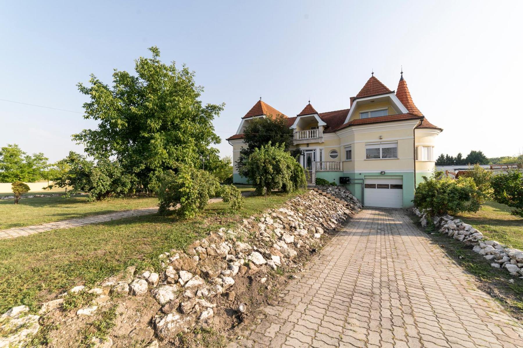 Elite Boutique Villa Oerkeny Orkeny Exterior foto